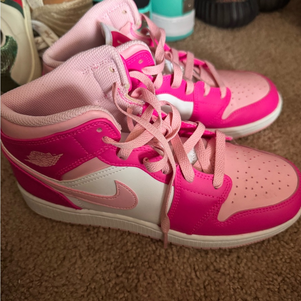 Youth Nike